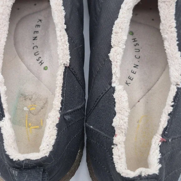 KEEN.CUSH Slippers Shoes Mens Size 10 Black Quilted Faux Fur Slip-On Lined - Picture 9 of 10